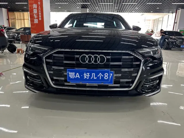 Audi A6L — Фото автомобиля 2