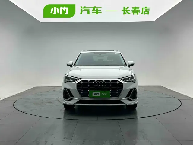 Audi Q3 — Фото автомобиля 2