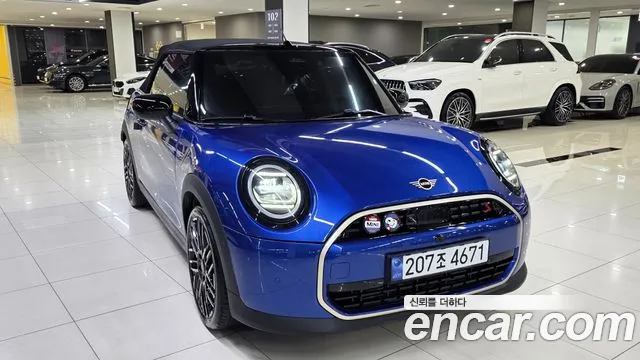 Mini Cooper Convertible — Фото автомобиля 5