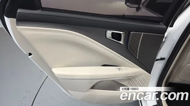 Kia K8 (New) Hybrid — Фото автомобиля 14