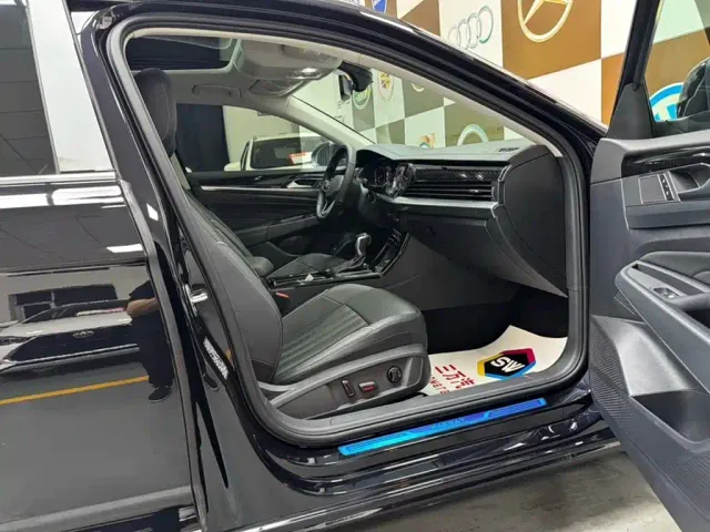 Volkswagen Passat — Фото автомобиля 10