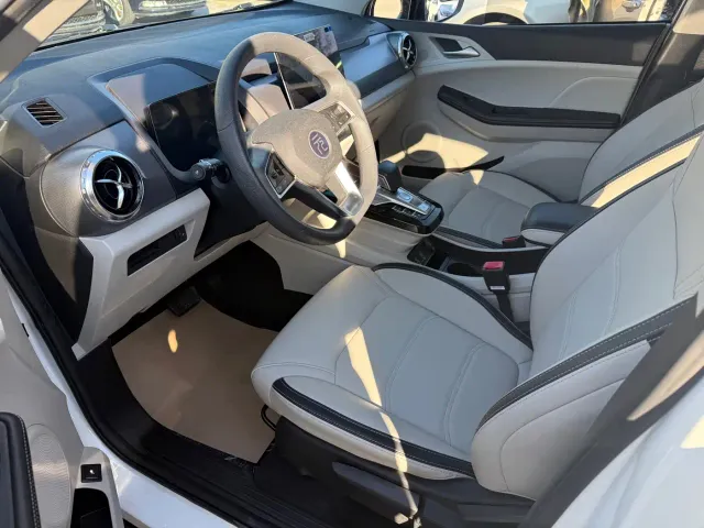 BYD Yuan Pro — Фото автомобиля 9