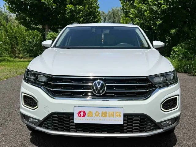 Volkswagen T-Roc — Фото автомобиля 2