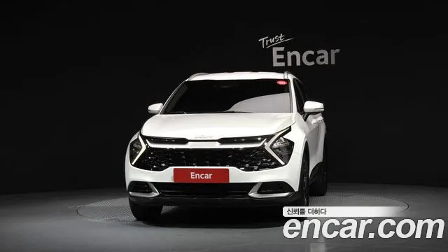 Kia Sportage Sportage 5-е поколение Дизель 2.0 2WD — Фото автомобиля 3