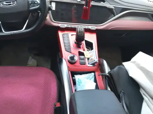 Geely Boyue 2022 Boyue X 1.8TD DCT Smart Style — Фото автомобиля 16