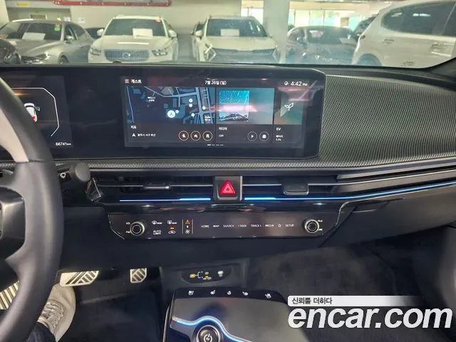 Kia EV6 EV6 (New) — Фото автомобиля 17