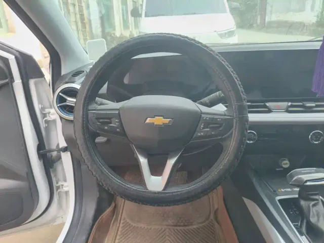 Chevrolet Monza — Фото автомобиля 2