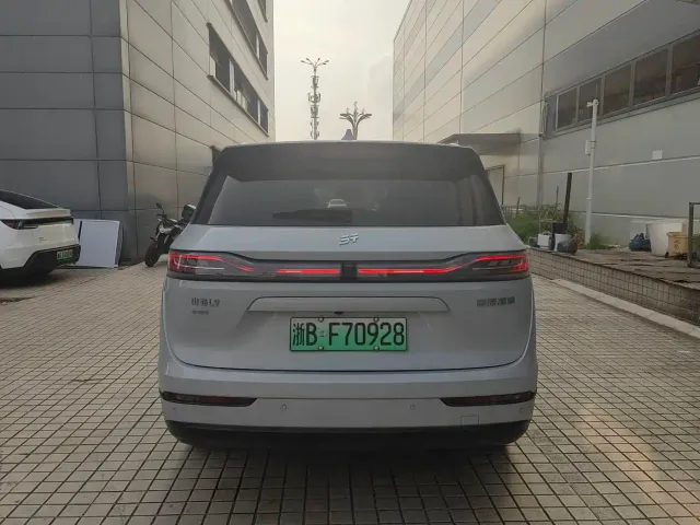 Jetour Shanhai L9 — Фото автомобиля 6