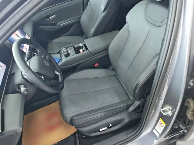 BYD Qin L — Фото автомобиля 14