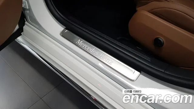 Mercedes-Benz E-Class W214 — Фото автомобиля 14