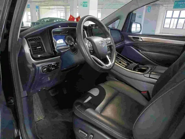 GAC Trumpchi M8 — Фото автомобиля 7