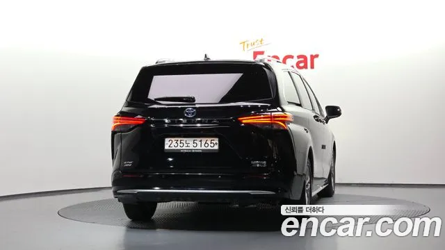 Toyota Sienna 4th Gen — Фото автомобиля 4