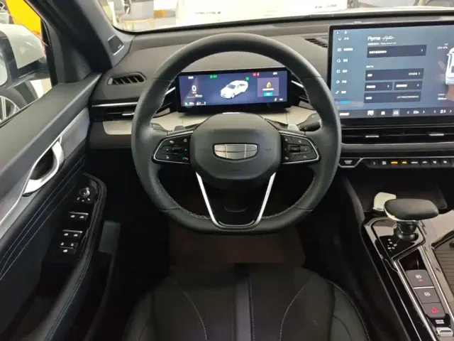 Geely Xingrui — Фото автомобиля 10