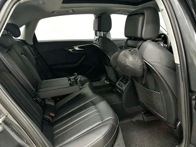 Audi A4L — Фото автомобиля 9