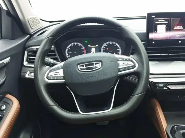 Geely Vision X6 — Фото автомобиля 15