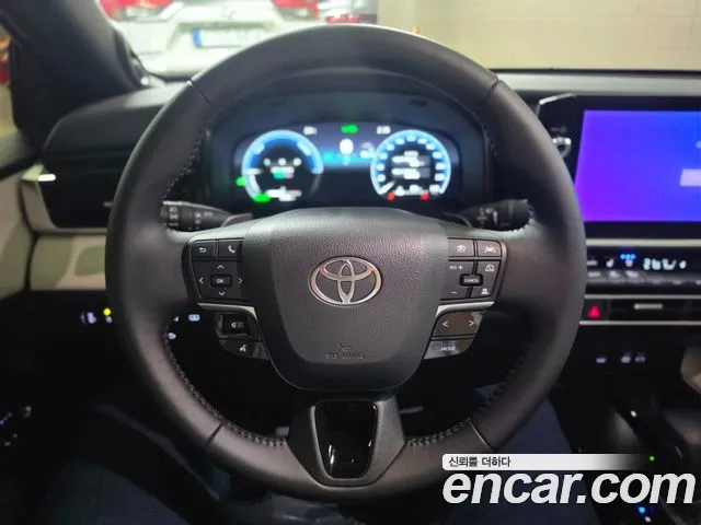 Toyota Camry — Фото автомобиля 14