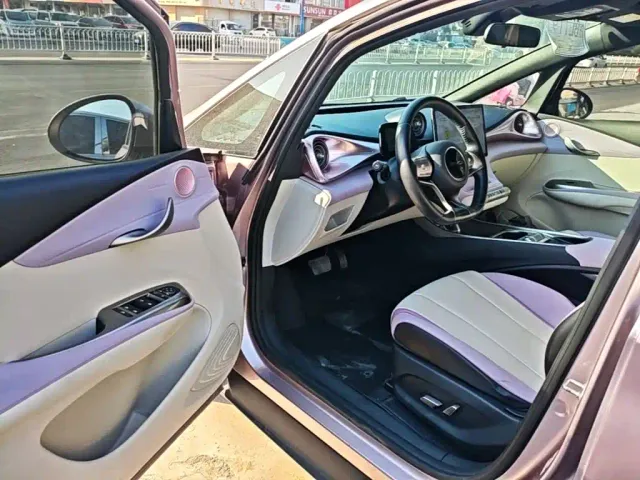 BYD Dolphin — Фото автомобиля 15