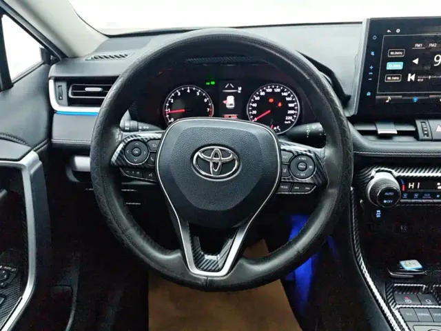 Toyota Wildlander — Фото автомобиля 15