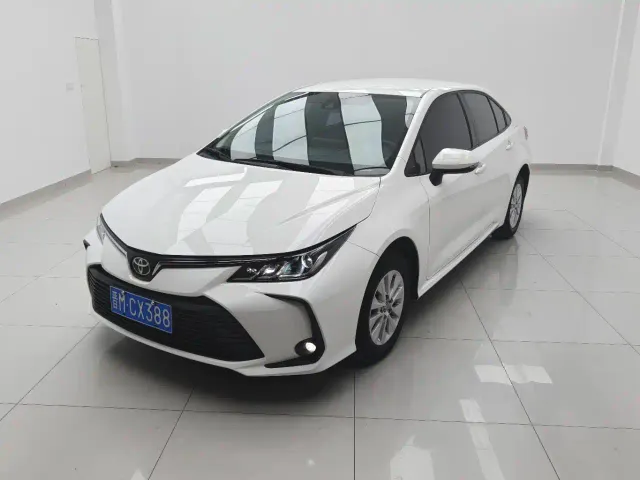 Фотография автомобиля — Toyota Corolla