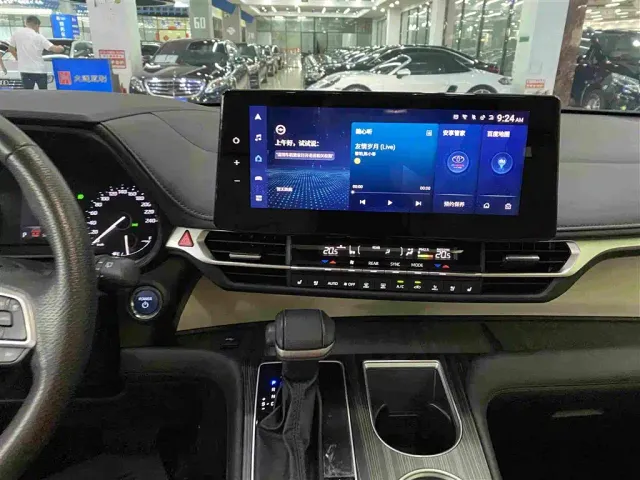 Toyota Granvia — Фото автомобиля 8