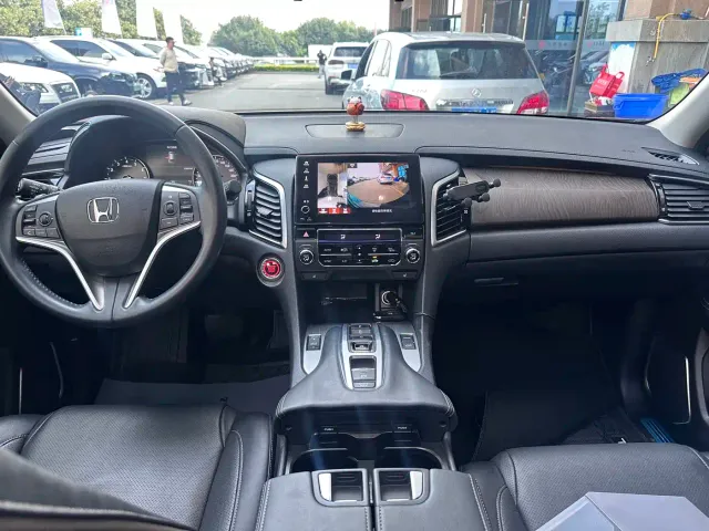 Honda Avancier — Фото автомобиля 10