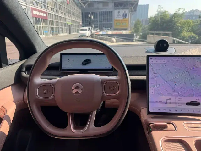 Nio EC6 — Фото автомобиля 10