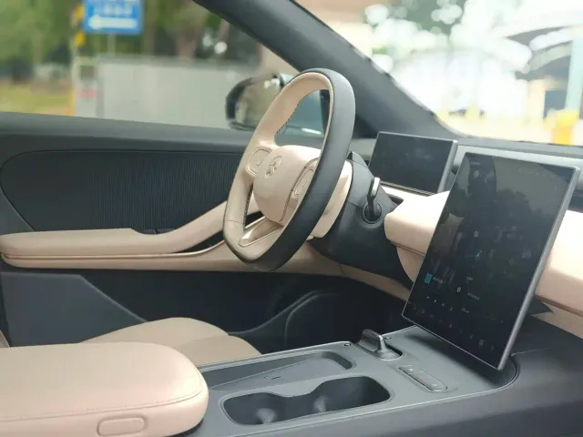 Nio ET5 Touring — Фото автомобиля 9