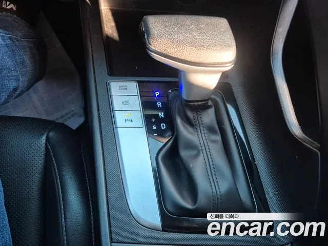 Hyundai Avante CN7 — Фото автомобиля 13
