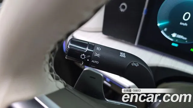 Hyundai Santa Fe MX5 — Фото автомобиля 29
