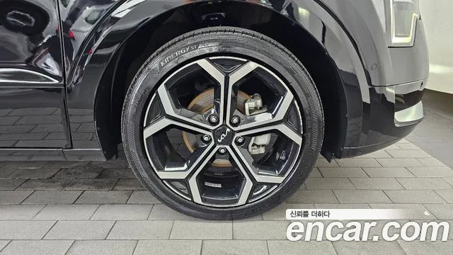 Kia Niro The All New Niro Signature — Фото автомобиля 21