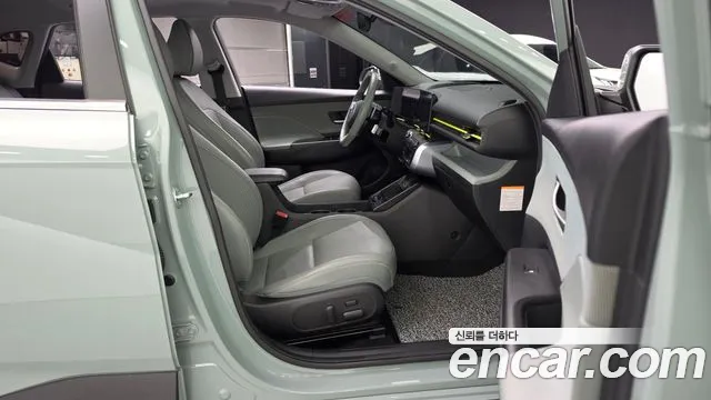 Hyundai Kona SX2 — Фото автомобиля 17