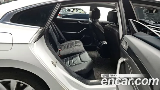 Volkswagen Arteon Arteon 2.0 TDI Prestige — Фото автомобиля 12