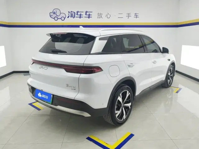 BYD Song Pro — Фото автомобиля 3