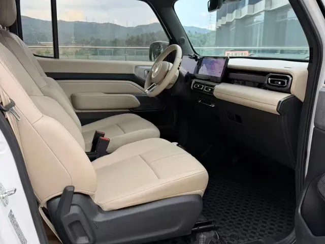 Baojun Yep — Фото автомобиля 6