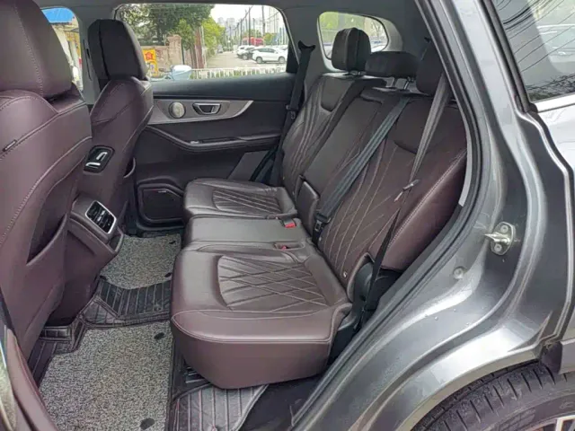 Chery Tiggo 8 PRO — Фото автомобиля 16