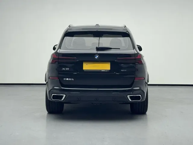 BMW X5 — Фото автомобиля 17