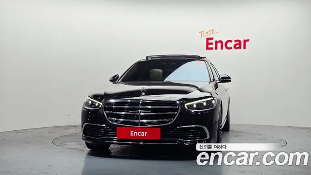 Mercedes-Benz S-Class — Фото автомобиля 2