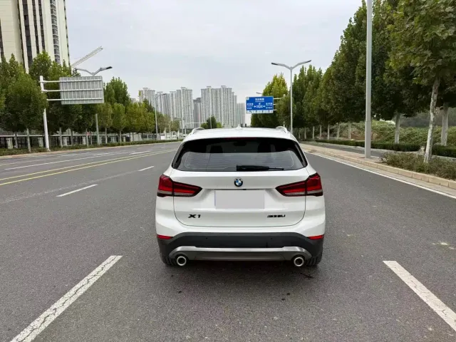 BMW X1 — Фото автомобиля 8