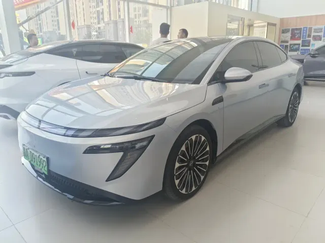 Фотография автомобиля — Nissan N7
