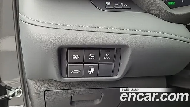 Toyota Highlander — Фото автомобиля 14