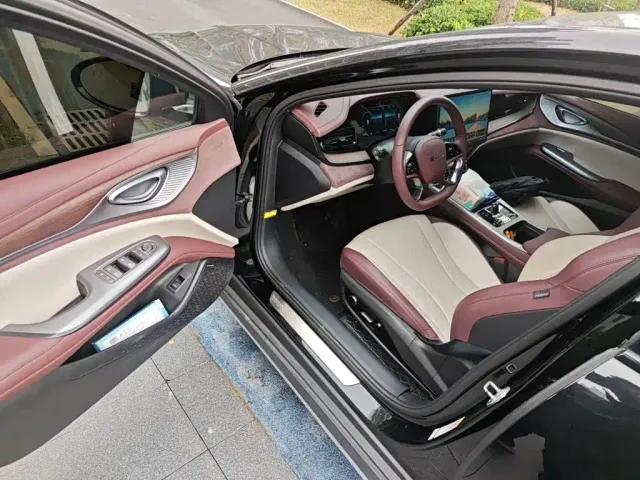 BYD Seal — Фото автомобиля 12