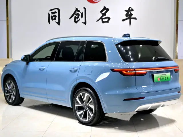 Li Auto Li ONE 2021 Extended Range 6-Seater — Фото автомобиля 4