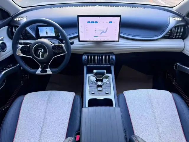 BYD Yuan PLUS — Фото автомобиля 4