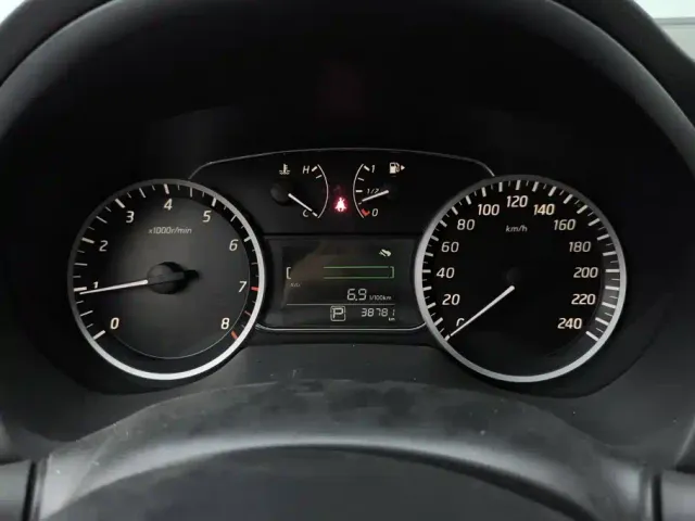 Nissan Sylphy — Фото автомобиля 14