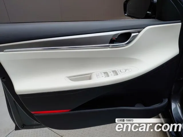 Hyundai Grandeur Новый Grandeur IG — Фото автомобиля 24
