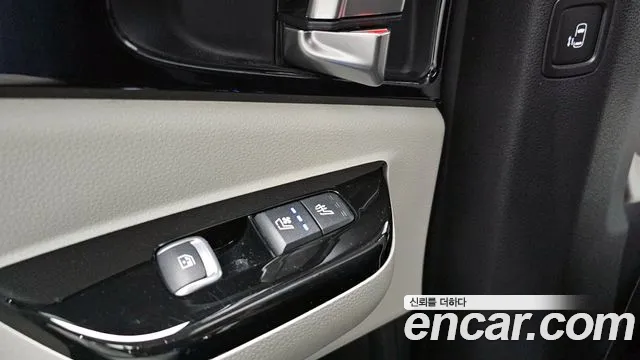Kia Canival Carnival 4 поколение Бензин 9 мест Noblesse — Фото автомобиля 18