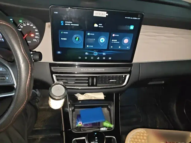 BYD Song MAX — Фото автомобиля 5