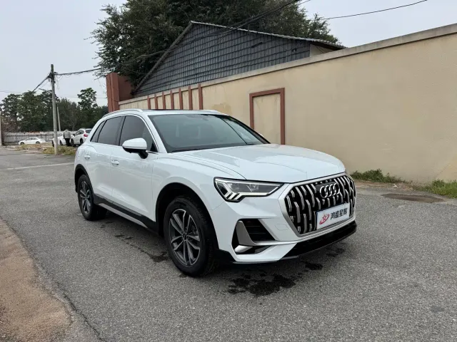 Audi Audi Q3 2024 35 TFSI Progressive Elegance — Фото автомобиля 3