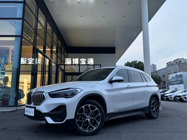 BMW X1 — Фото автомобиля 13