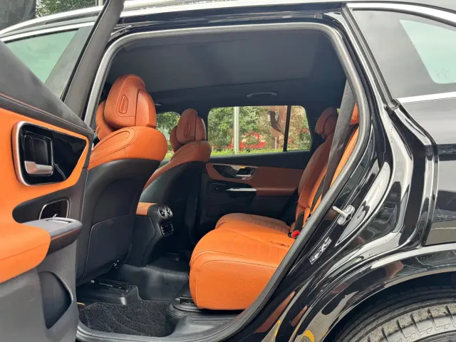 Mercedes-Benz GLC-Class — Фото автомобиля 9